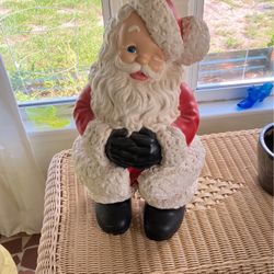Vintage Ceramic Santa Beautiful Condition 