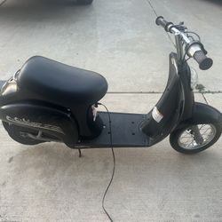 Razor Moped