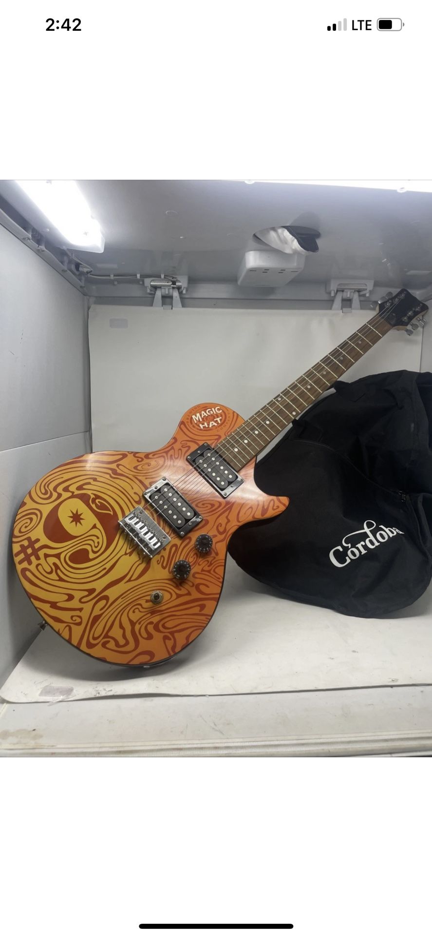 Very Rare Magic Hat #9 Electric Guitar No 9 Brewing Company W/ Bag