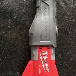 Milwaukee M18 Super Sawzall