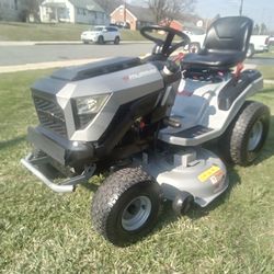 REAL NICE, MURRAY MT200 AUTOMATIC RIDING MOWER