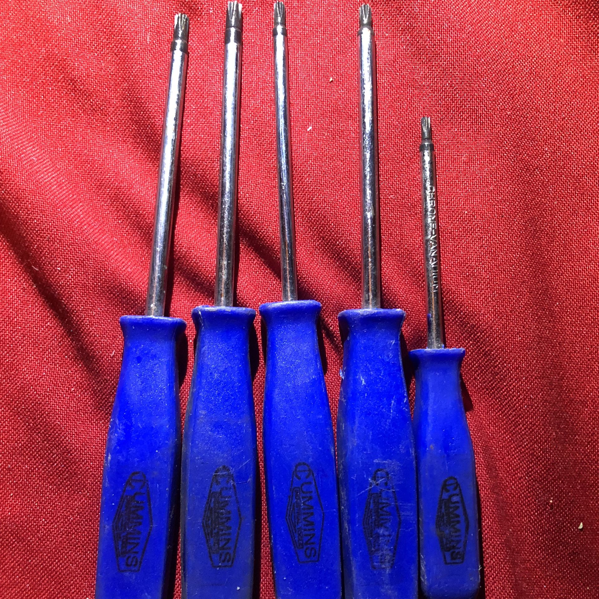 set of 5 cummins tool hex drivers!