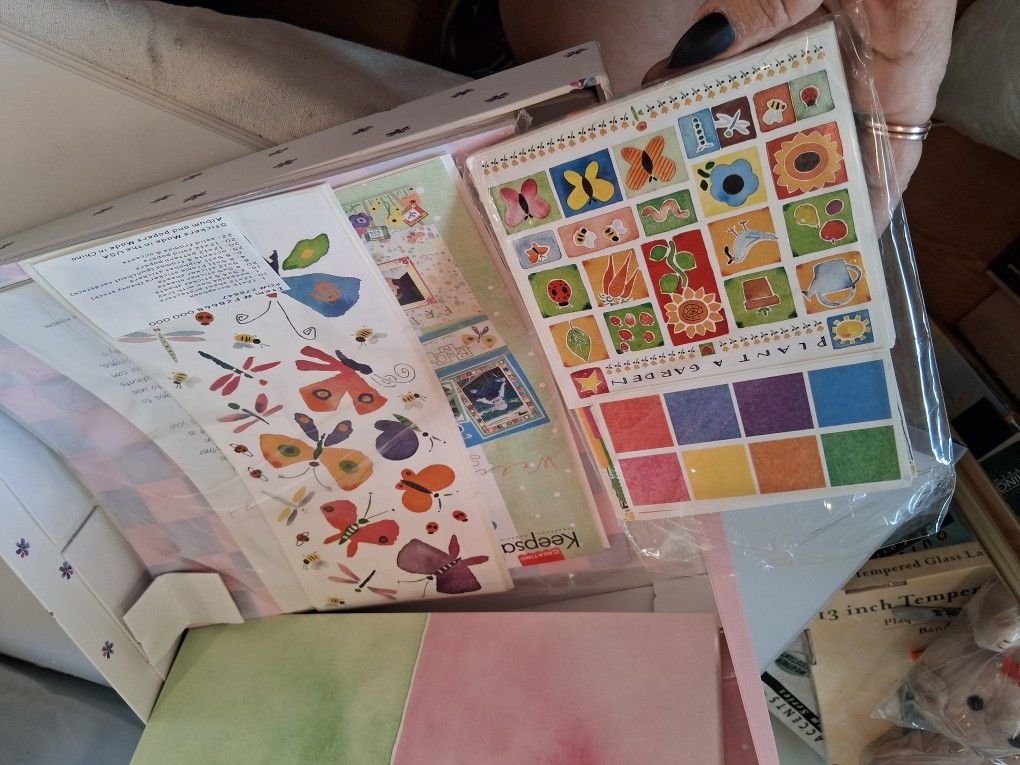 New In Box KATHY DAVIS Scrapbook Making Kit Craft