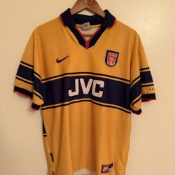 Vintage Arsenal 1996/97 Jersey