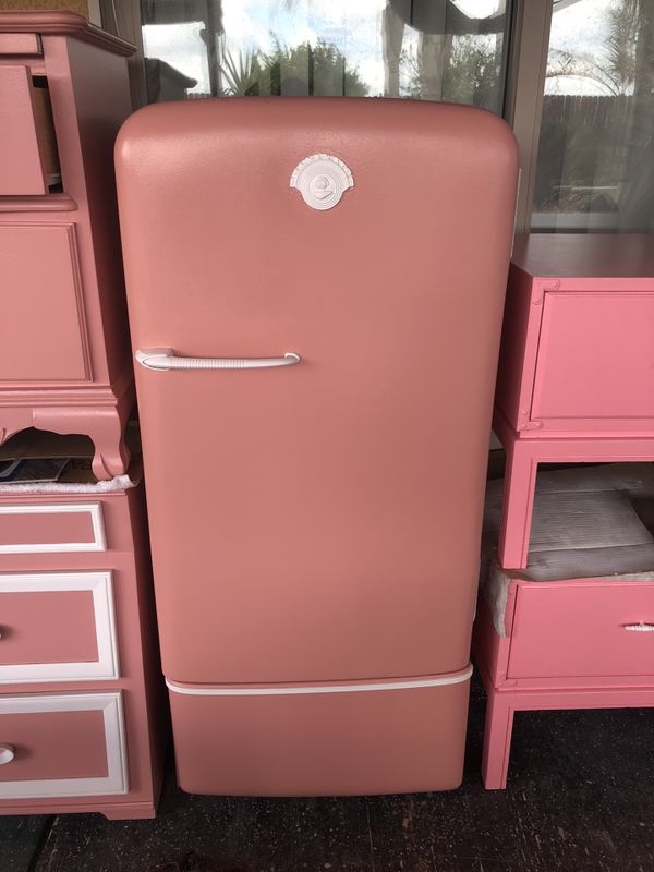Antique Refrigerator for Sale in Bakersfield, CA OfferUp