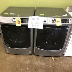 Maytag Front Load Washer/Dryer Set SDTC9