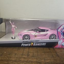 JADA PINK POWER RANGERS TOYOTA FT-1 CONCEPT 1/24 with FIGURE DIECAST 