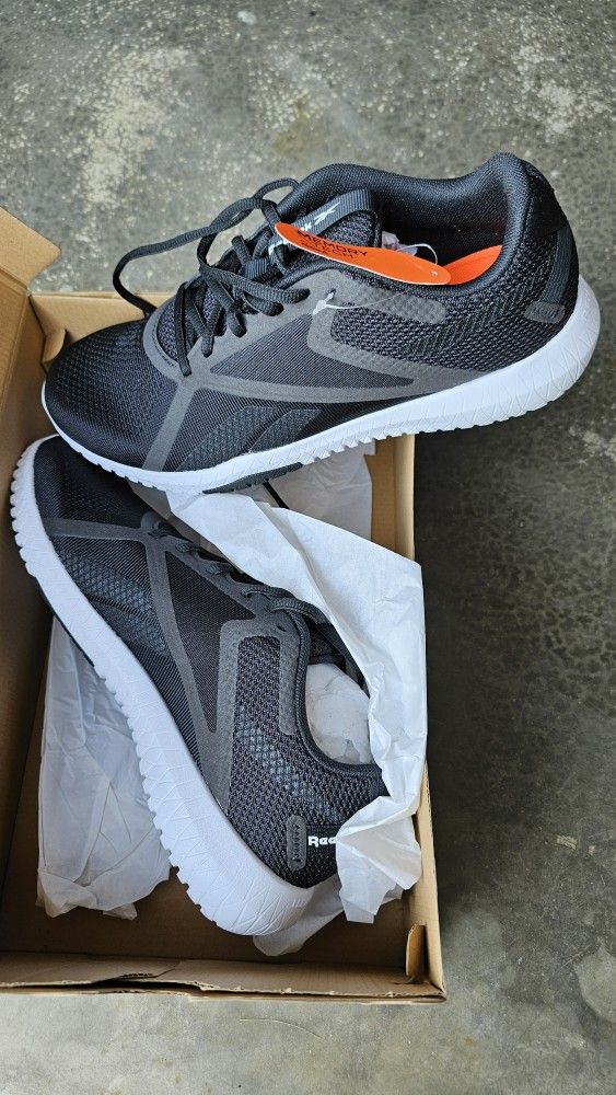 New Reebok Men's Shoes