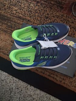 Skechers Hands Free Swift Fit Sneakers