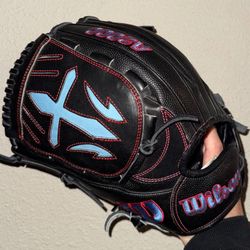 Wilson B23 A2000 Series Glove 12 Inch USED