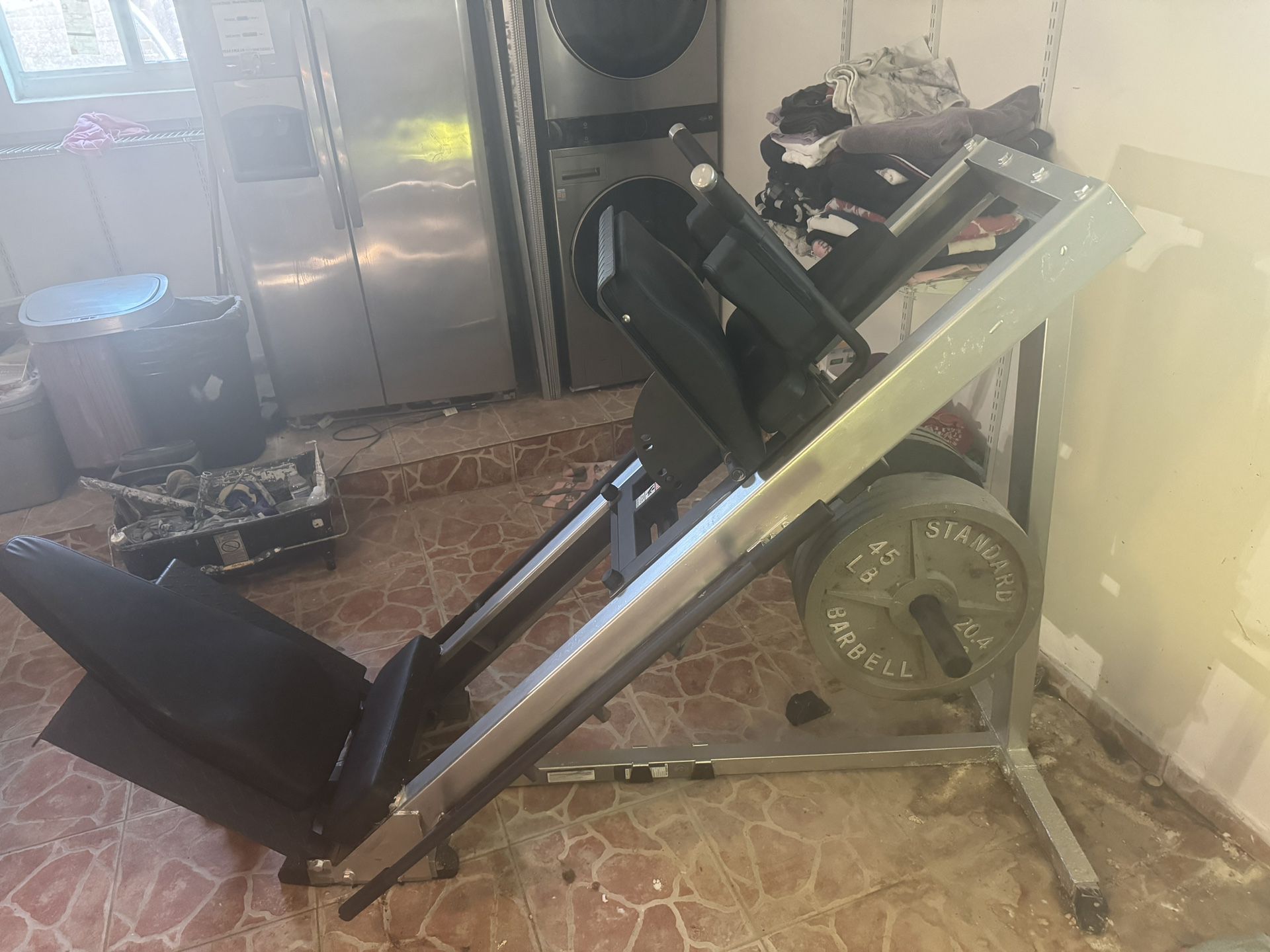 Leg Press Machine With Weights