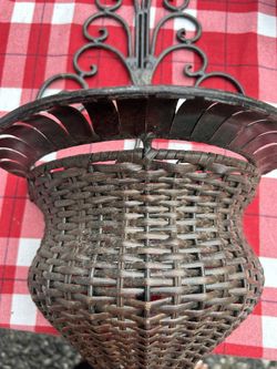 Decorative wall planter