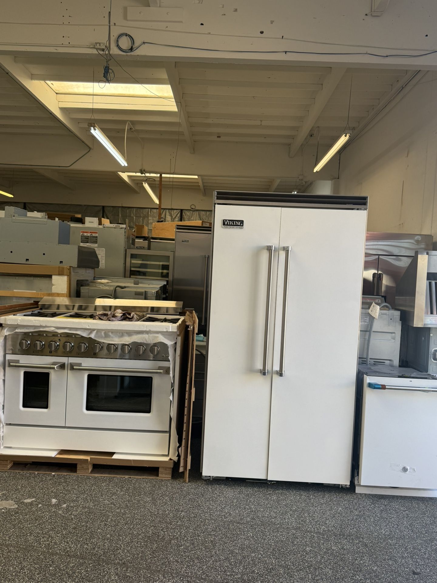 New Kitchen Appliance Set 