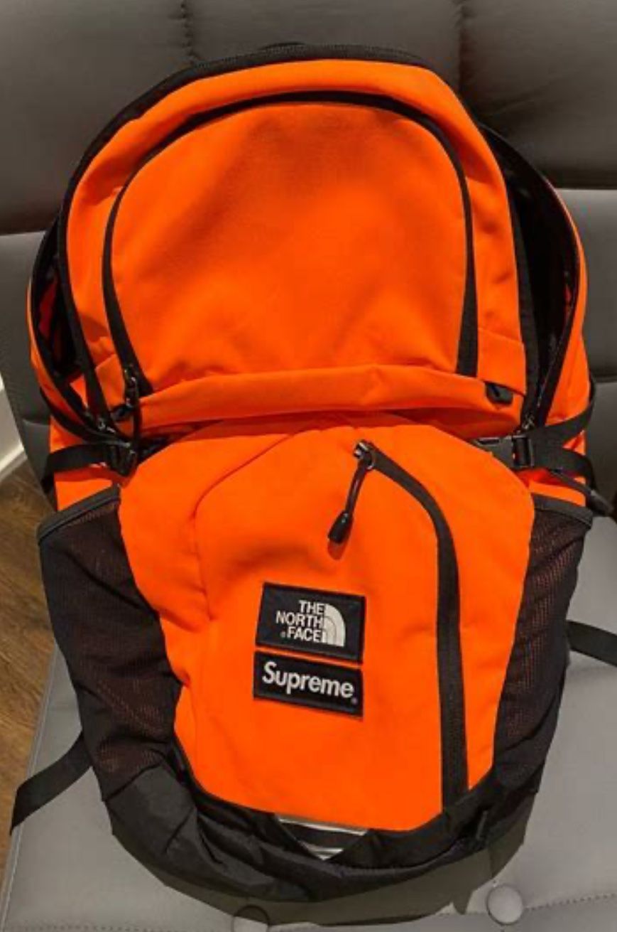 Supreme x The North Face Backpack 