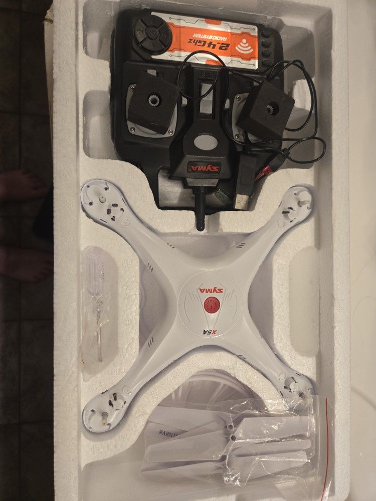 Syma X5A Drone