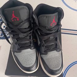 Nike Air Jordan 1 Mid