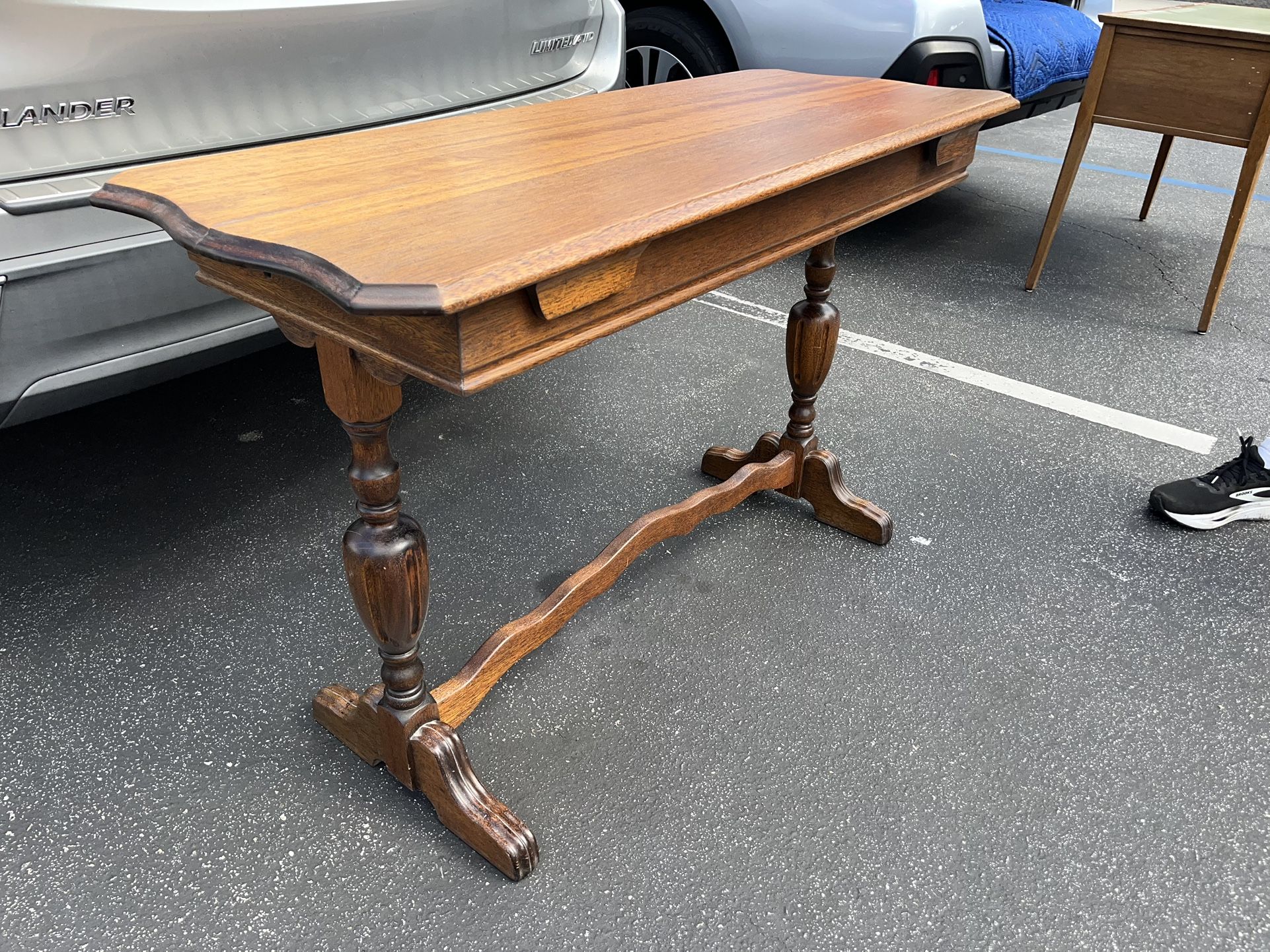 Antique Table With Butterfly Leaf