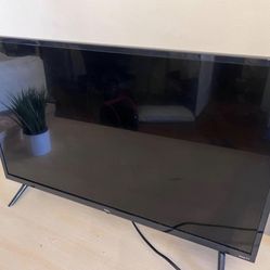 Roku TCL 32’’ Smart TV