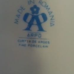 Romania Porcelain  Dish Set