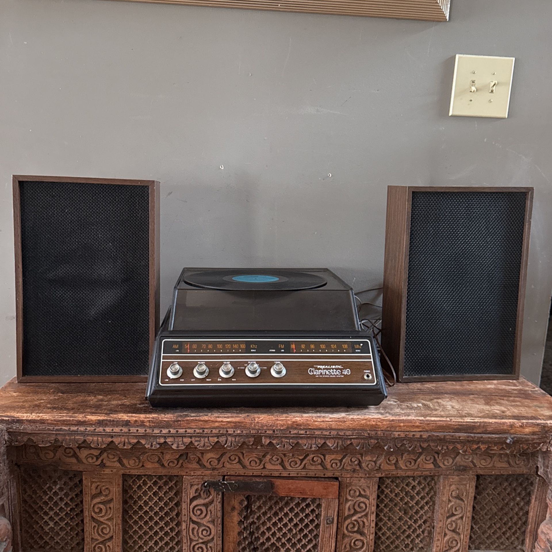 Realistic Clarinette 40 AM FM Stereo Music System