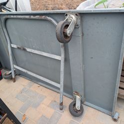 Metal wheel cart 6 x3