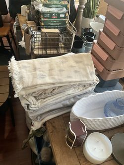  6 Christmas Hand Towels  for $10