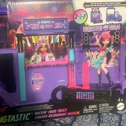 Monster High Monster Fest Truck