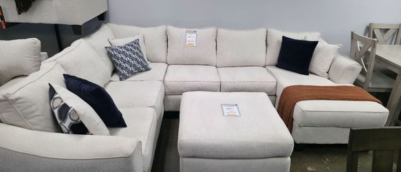 Large Cream Fabric Sectional Sofa with Ottoman