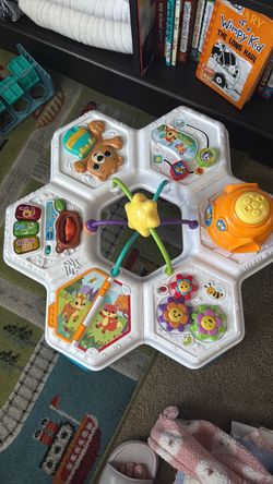 VTech Baby Activity Play Center