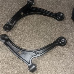 Front Control arm/Struts