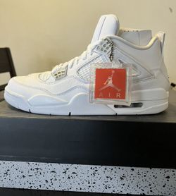 AJ4 Pure money