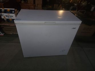 Deep freezer