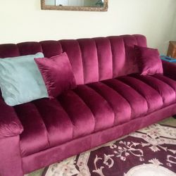 Sleeper Click Sofa With tons Of Storage 