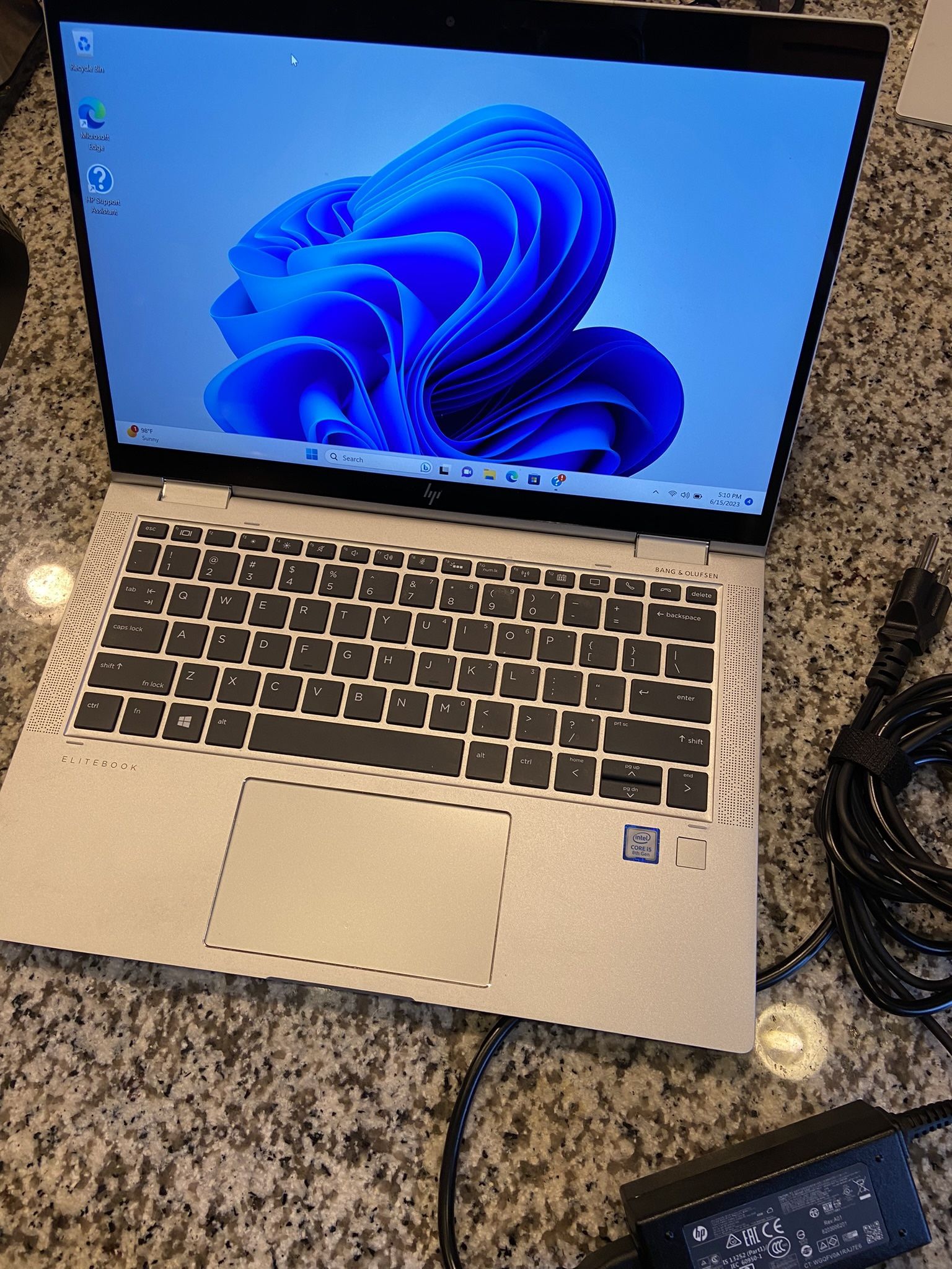Hp Elitebook X360 G4 - Touch Screen - 1030 - Face Recognition - 8gb Ram - 256gb Ssd - Windows 11 - Works Great