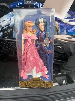 Fairytale designer collection Cinderella and Lady temaine