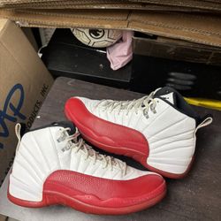 Air Jordan 12 Cherry 