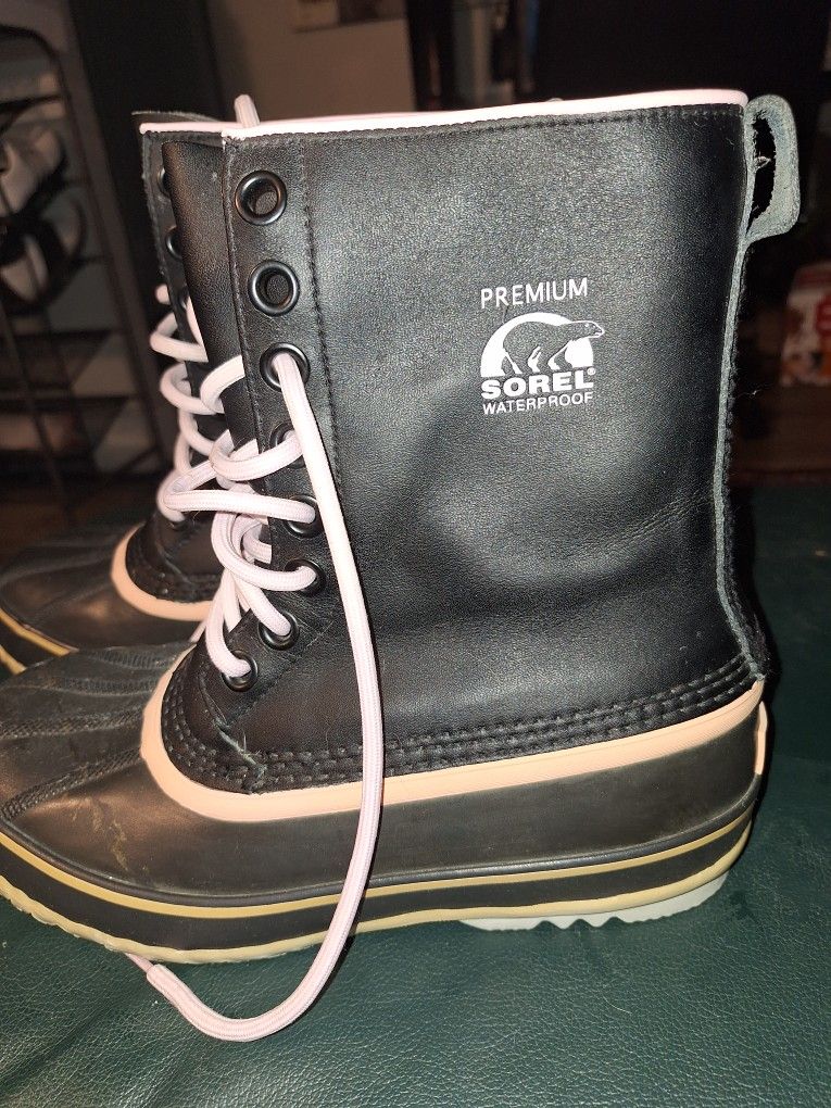 Sorel 1964 Premium Womens Insulated Boots Size 9