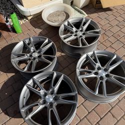 4 OEM Camaro rims