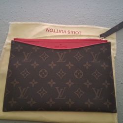 Louis  Vuitton  Bag