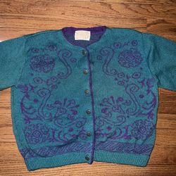 Multi-coloured vintage cardigan cardigan Pendleton vintage shirt With small hole in the front shown on the picture  Size medium
