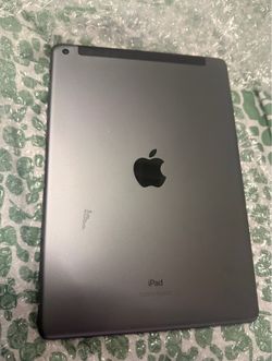 iPad 9th 256 gb wi-fi and 4g clean ready for activation  . Includes new case.