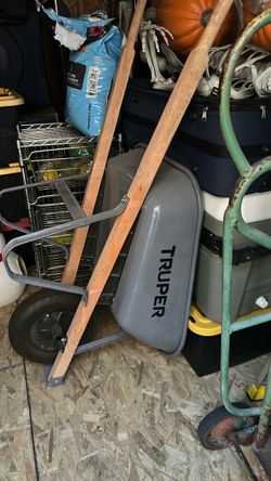 Wheel barrel