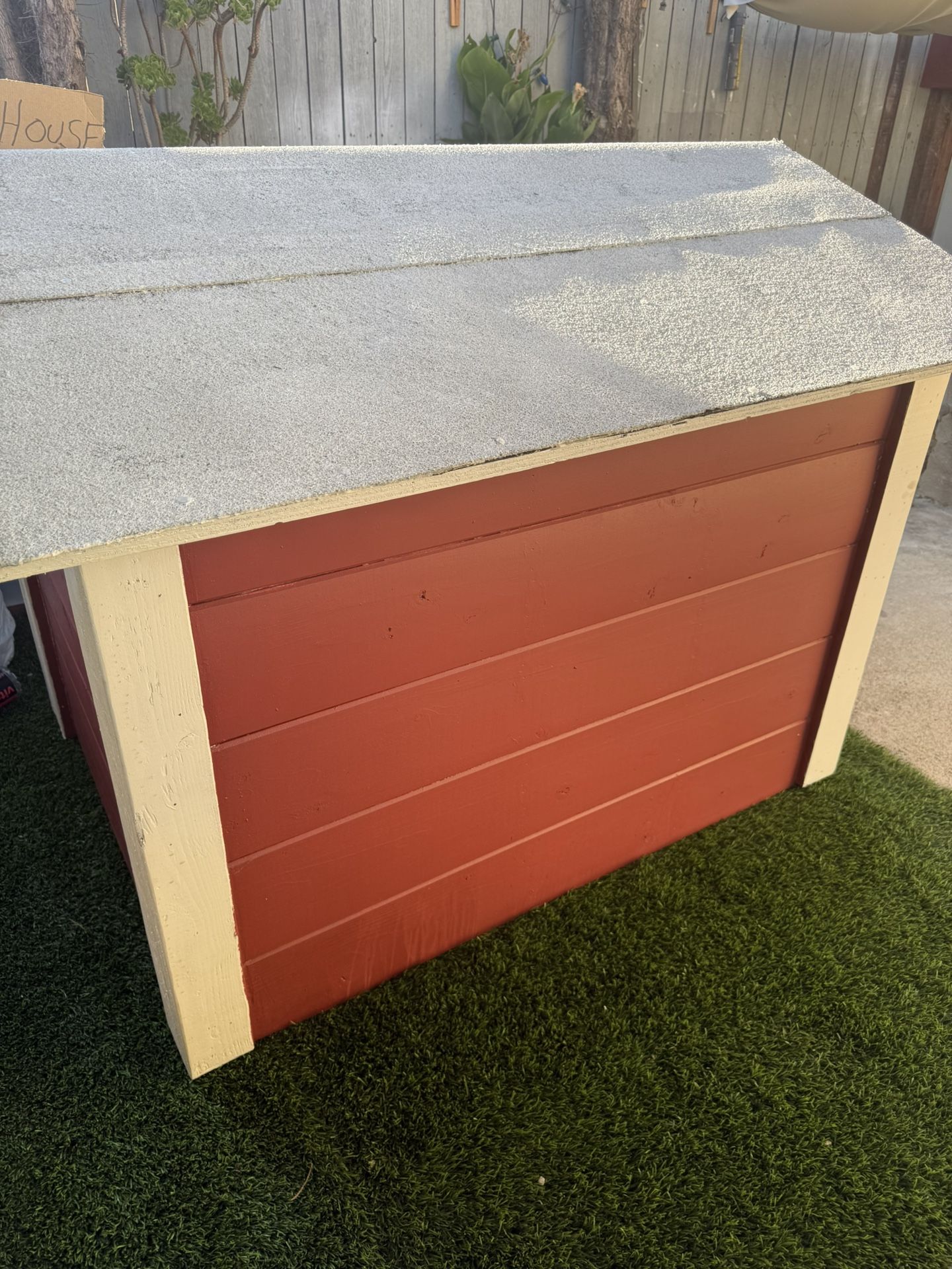 Large Dog House 
