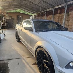 2006 Mustang V8 