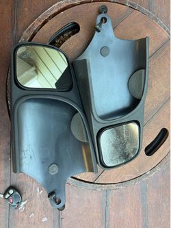 1999thru 2006 chevy or gmc mirror extensions for towing great shape