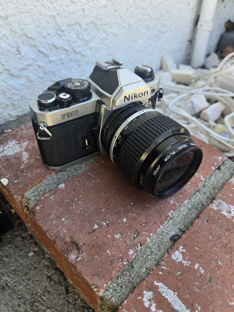 Nikon Fm2 N 35mm 1.4 ais