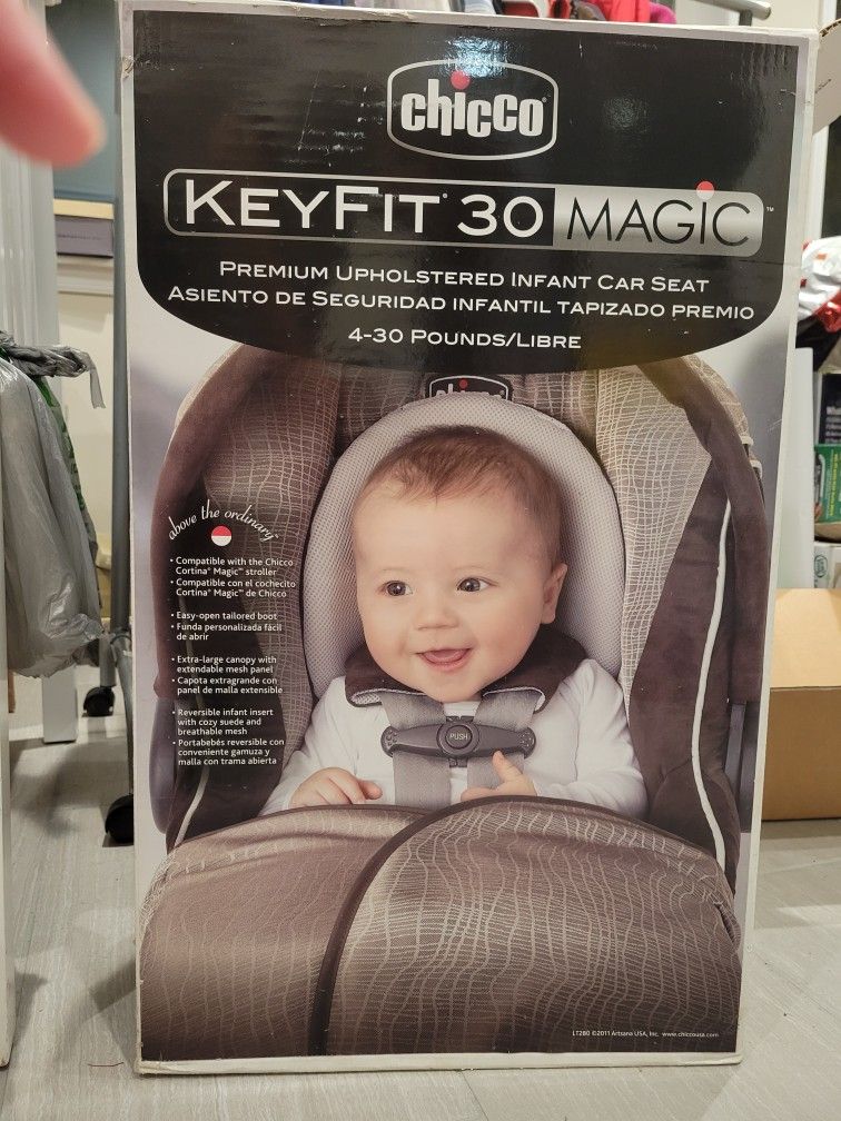 Chicco KeyFit 30 Magic Infant Car Seat