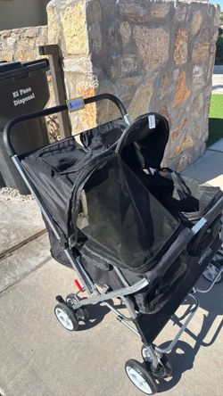 Dual pets stroller