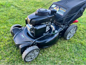 Honda Powered Great Condition Fully Serviced Craftsman Self Propelled Lawnmower in Fairfield, CA