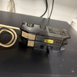 Zinsco HQGF circuit Breaker 15 Amp 1 Pole 120 Volt 